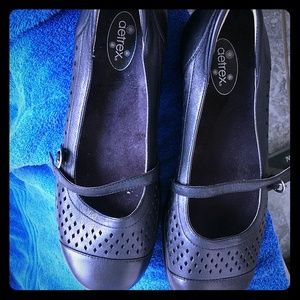 Aetrex shoes
